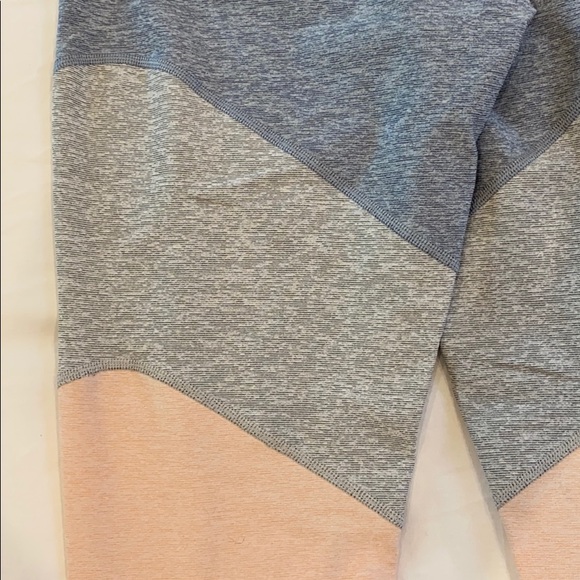 Outdoor Voices Color Block Leggings - Picture 4 of 6